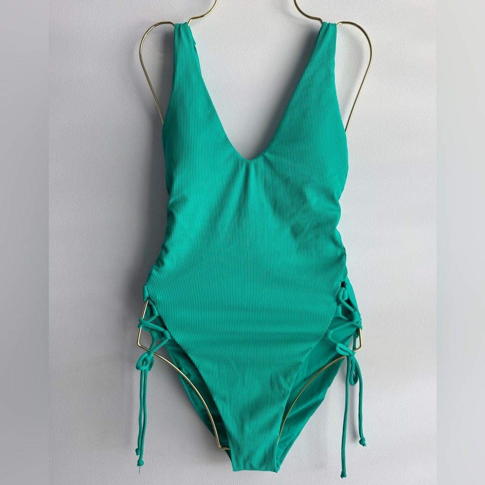Becca Women's Green Modernedge One-Piece High-Leg Swimsuit Size Medium